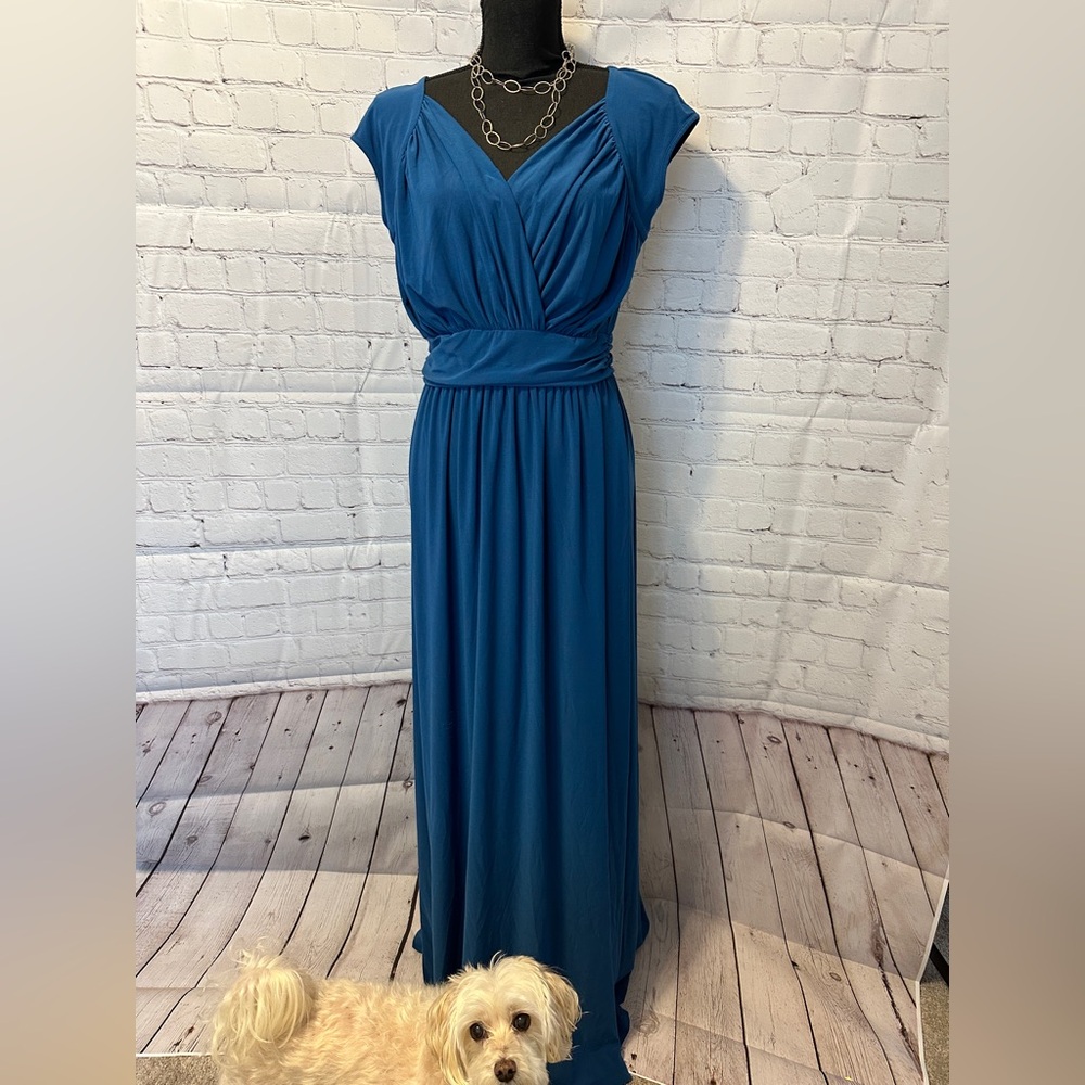 Elegant Blue Maxi Dress